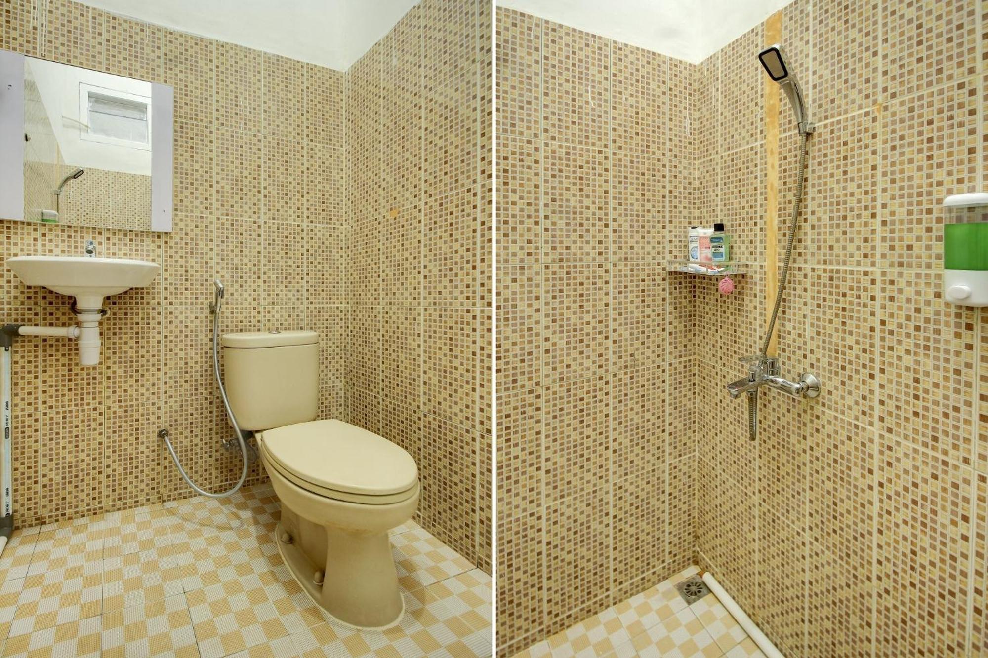 Oyo Life 3415 Penginapan Wimane Palembang Ngoại thất bức ảnh