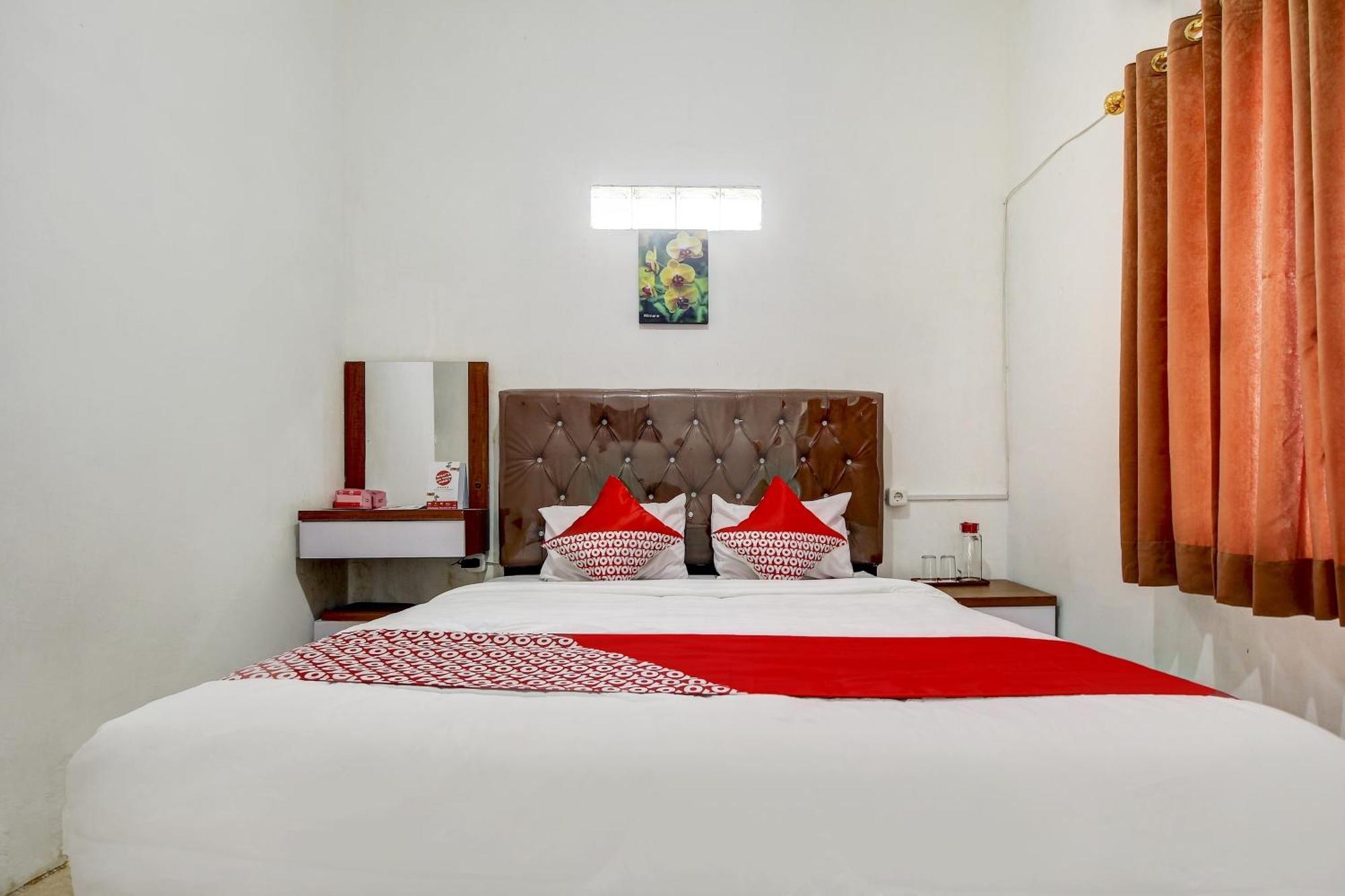 Oyo Life 3415 Penginapan Wimane Palembang Ngoại thất bức ảnh